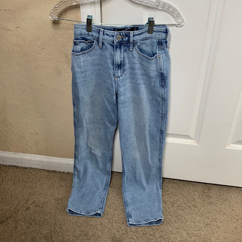 Hollister high rise blue mom jeans